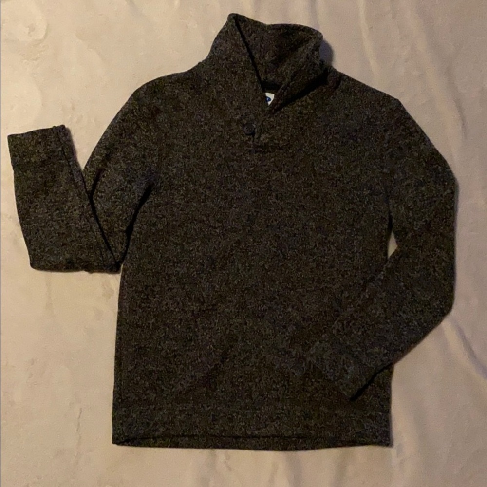 Pull over sweatshirt